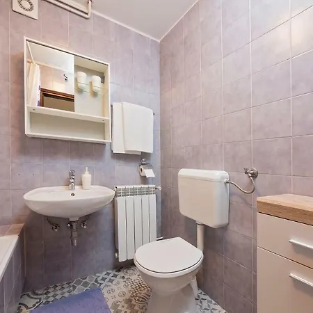 Quiet And Cosy Apt @ Apartamento Poreč